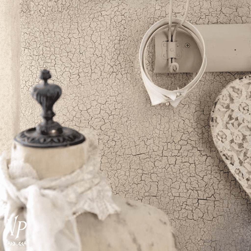 700091 Crackle effect