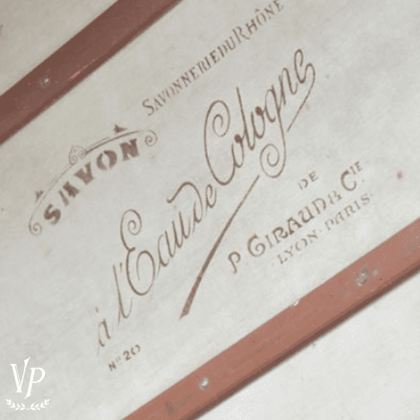 700263 Stencil Savon de Cologne 26 x H 15 cm 1