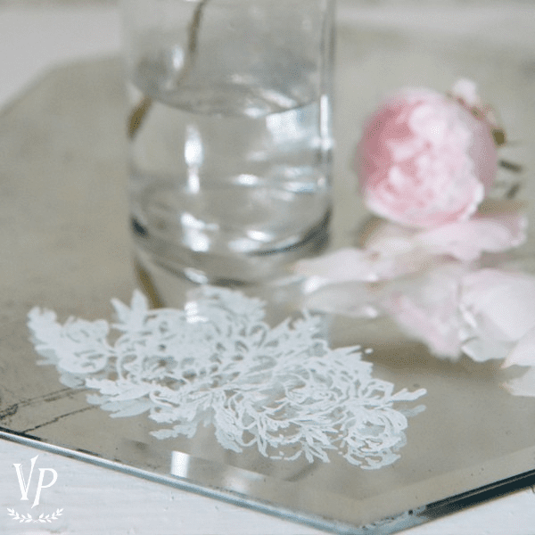 702018 Tampon decoratif Oval Flower 15 cm C