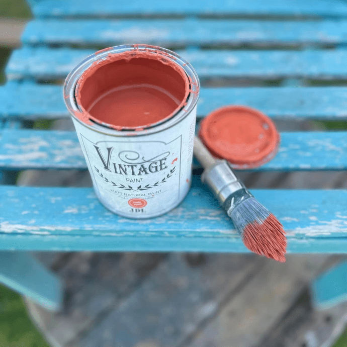ETAPE 2 Peindre du mobilier exterieur avec la Vintage Paint A