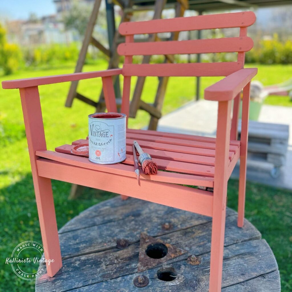 ETAPE 2 Peindre du mobilier exterieur avec la Vintage Paint C